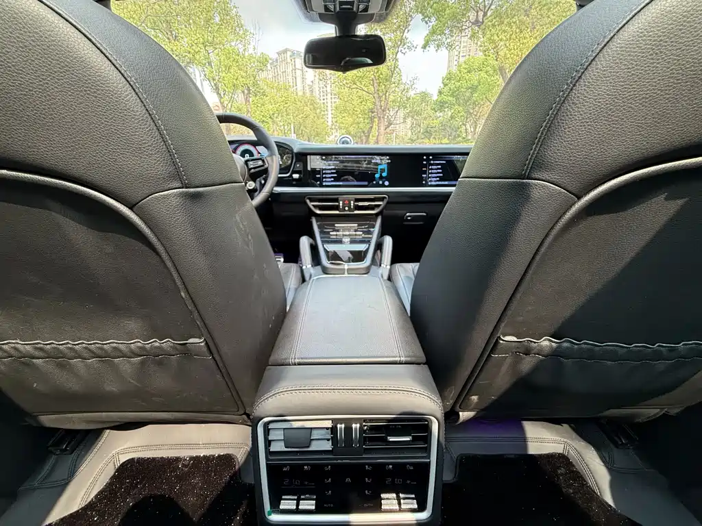 Porsche Cayenne 2011 Cayenne 3.0T