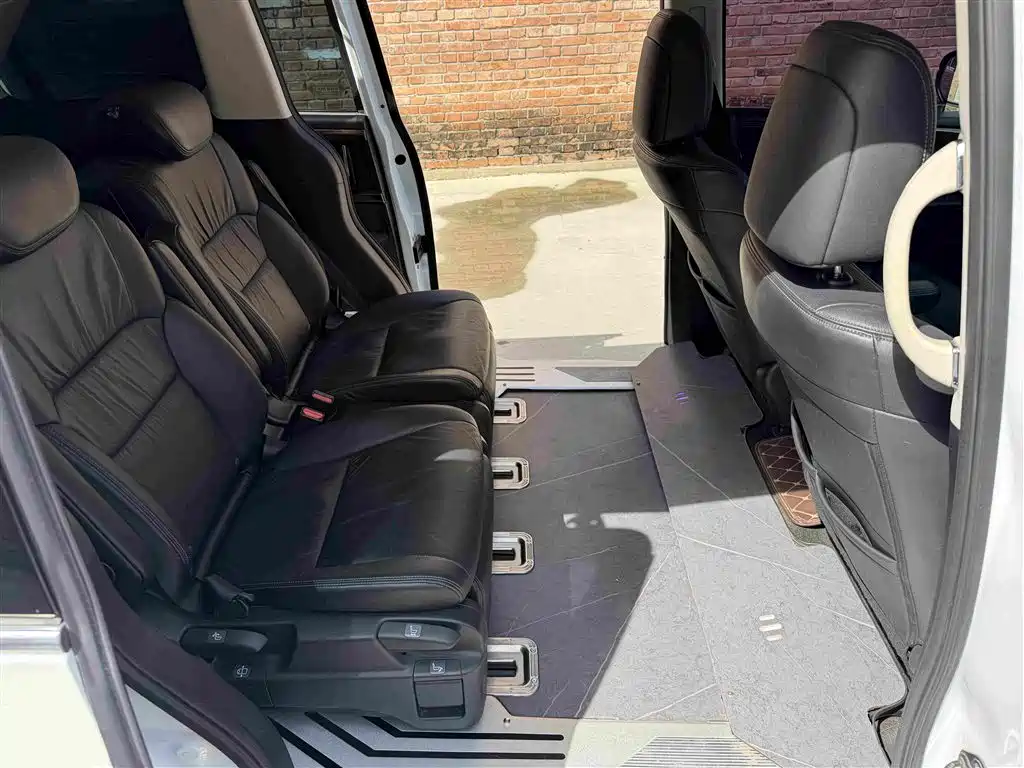Honda Odyssey — миниатюра 18