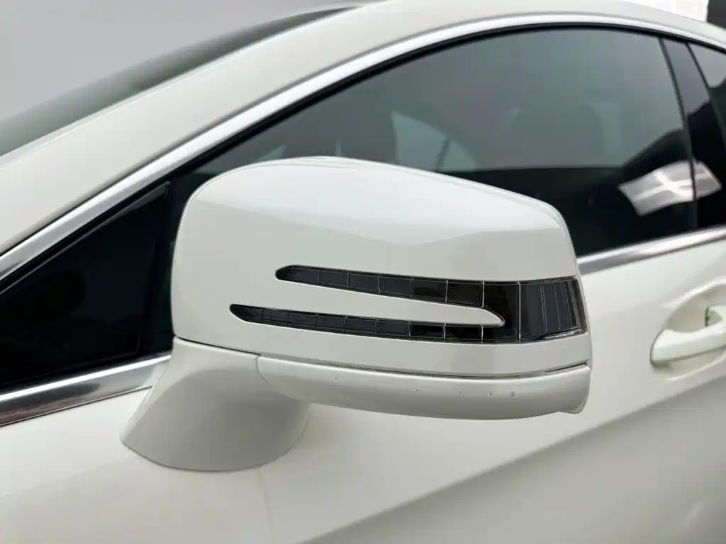 Mercedes-Benz CLS — миниатюра 13