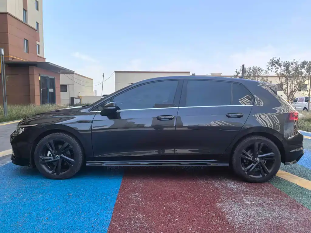 Volkswagen Golf — миниатюра 5