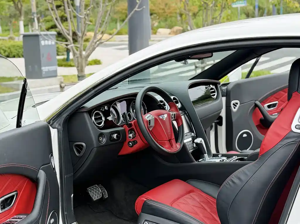 Bentley Continental — миниатюра 5