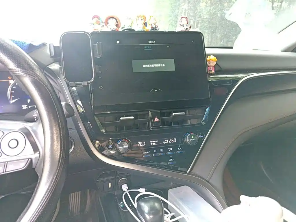 Toyota Camry — миниатюра 6