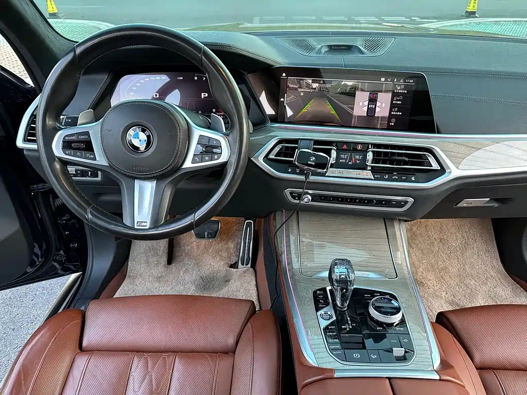 BMW X7 — миниатюра 16