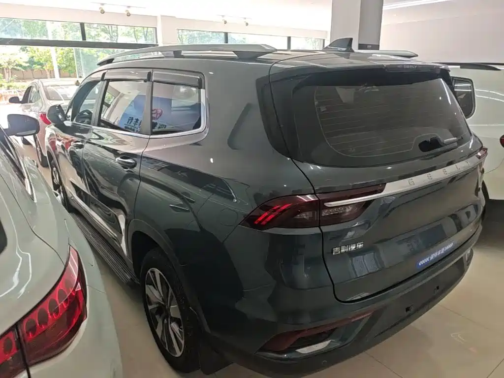 Geely Haoyue — миниатюра 5