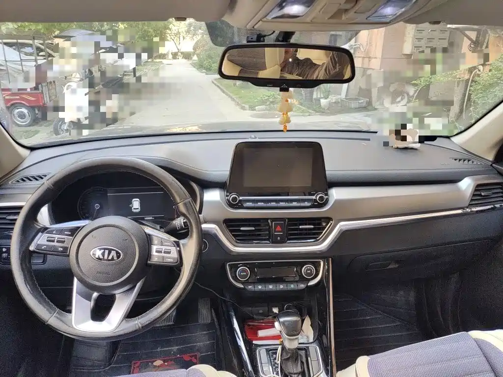 Kia Sportage — миниатюра 5
