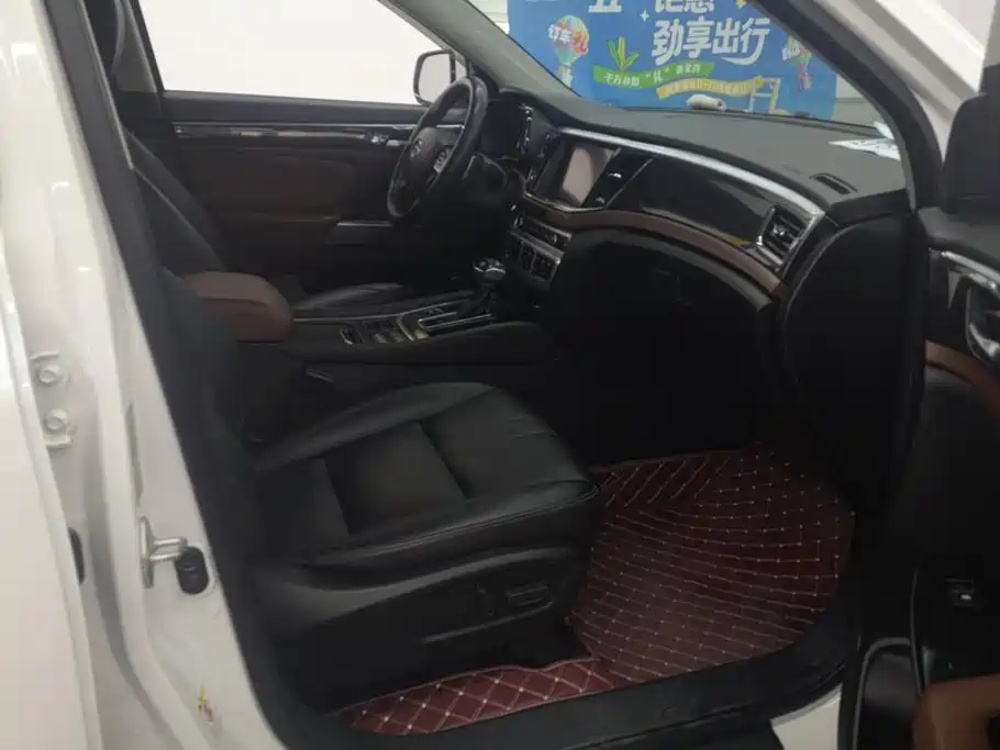 GAC Motor Trumpchi GS8 — миниатюра 8