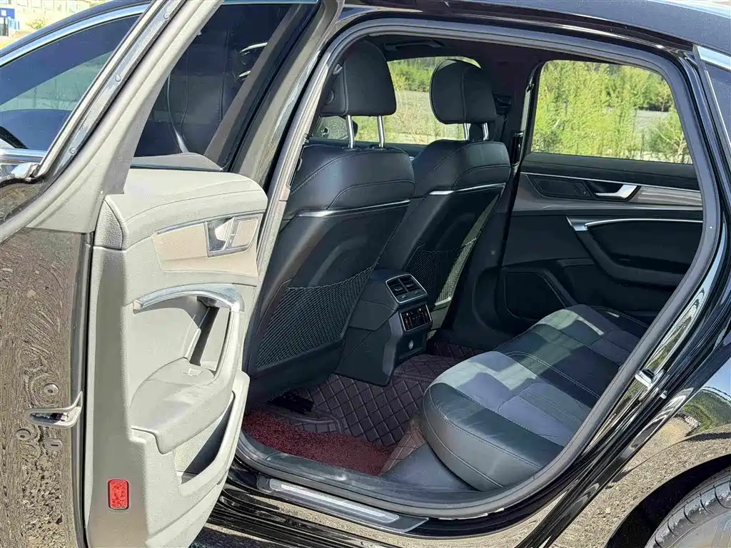 Audi A6L — миниатюра 8
