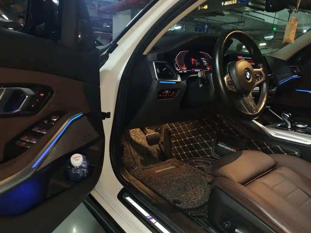 BMW 3 Series — миниатюра 17