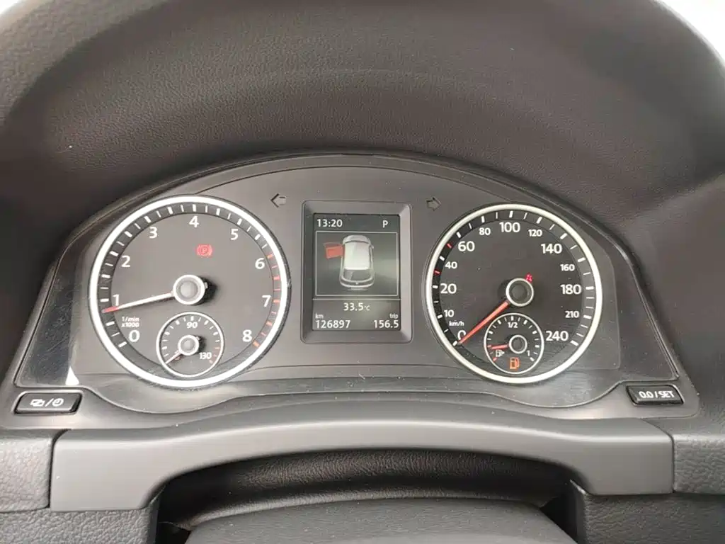 Volkswagen Tiguan — миниатюра 12