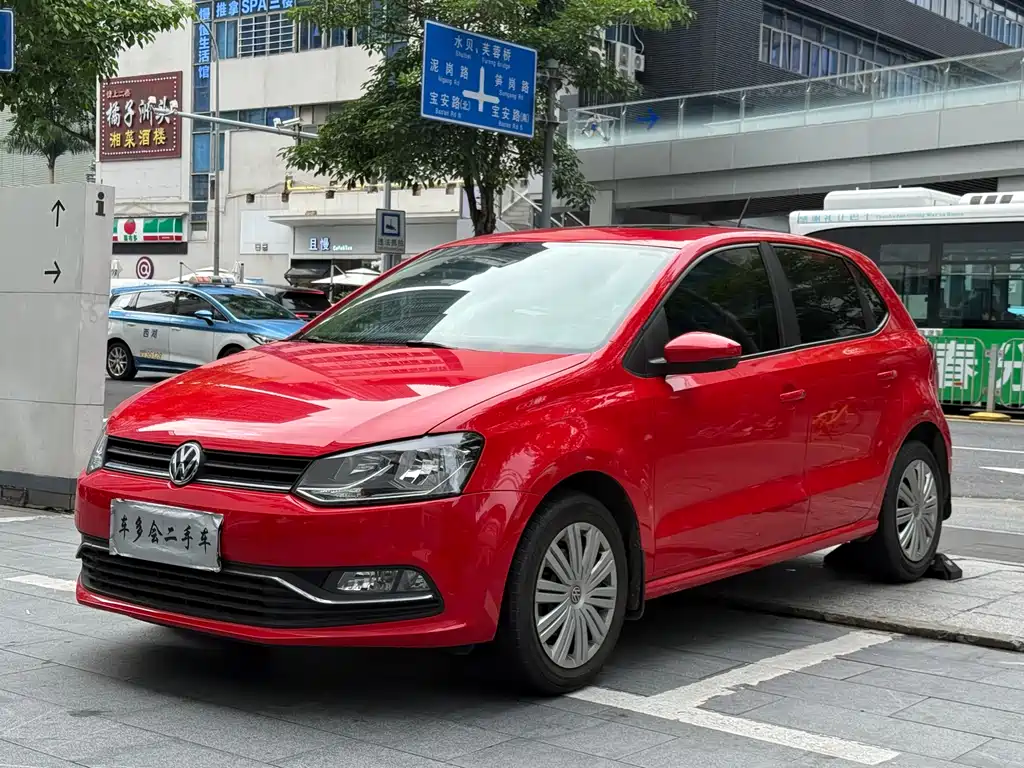 Купить Volkswagen Polo