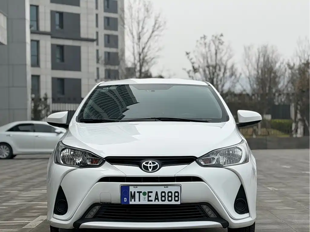 TOYOTA YARIS L TO ENJOY