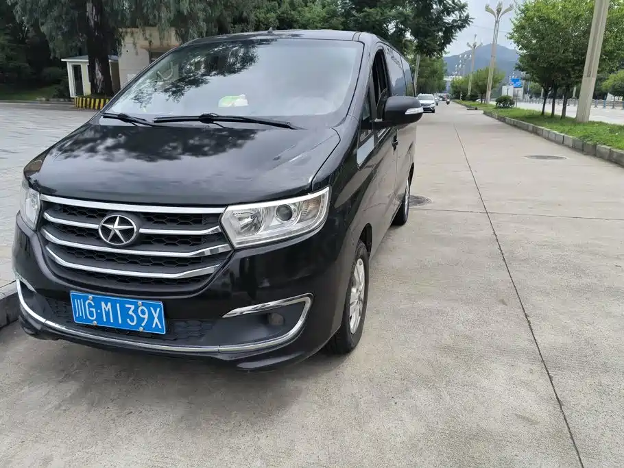 JAC Refine Refine M3
