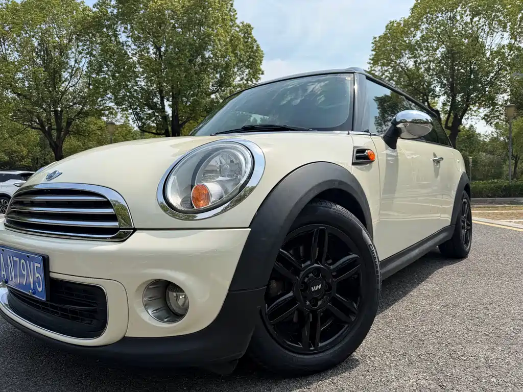 MINI Mini Clubman — миниатюра 10