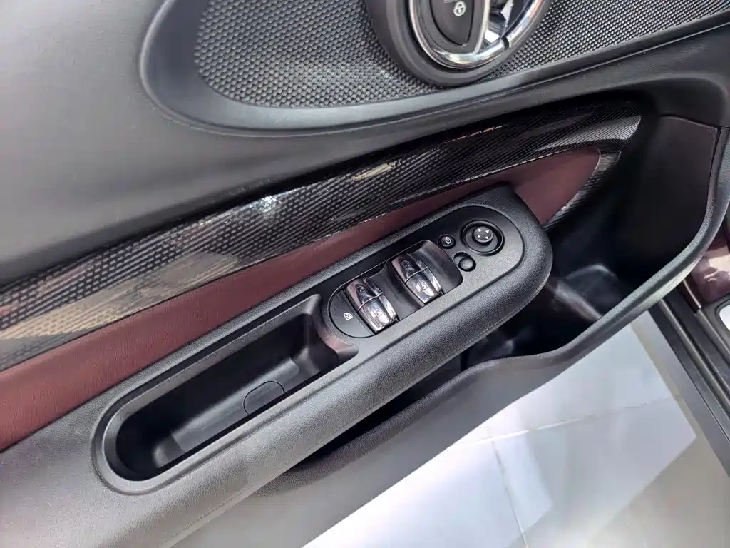 MINI Mini Clubman — миниатюра 15