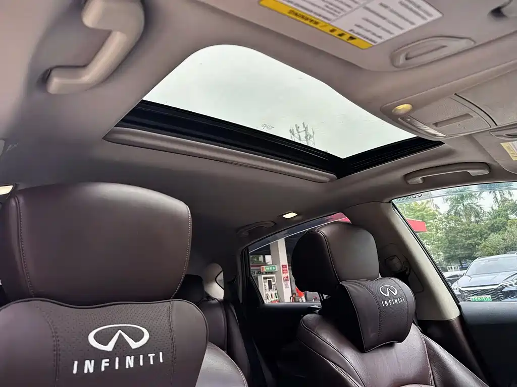 Infiniti QX50 — миниатюра 17