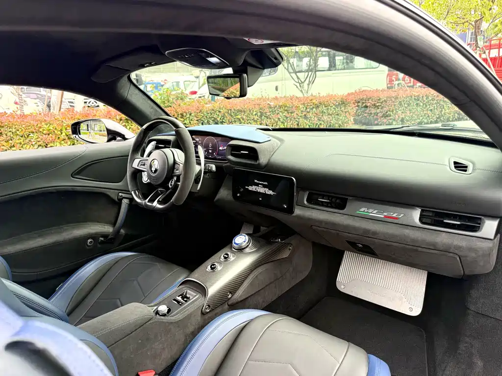 Maserati MC20 — миниатюра 6
