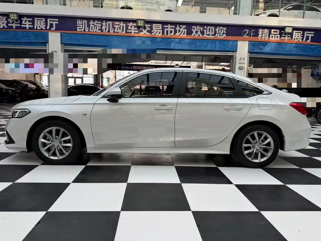 Honda Civic — миниатюра 4