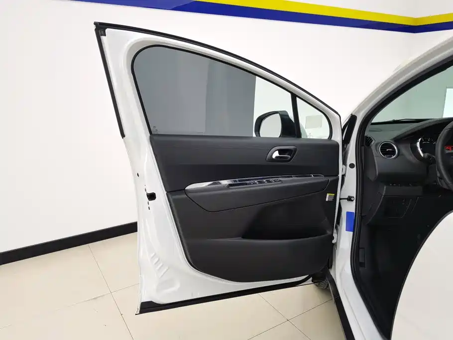 Peugeot 3008 — миниатюра 7
