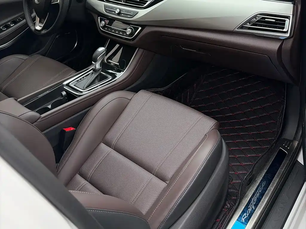 Changan Ruicheng CC — миниатюра 5