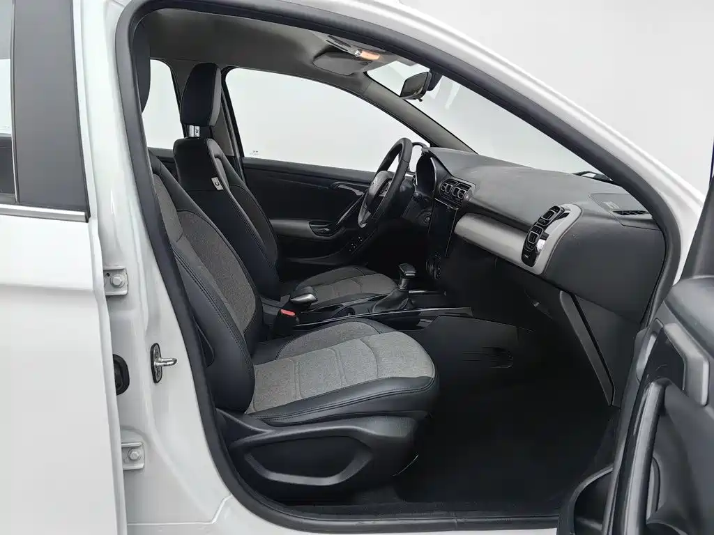 Citroen C3-XR — миниатюра 23