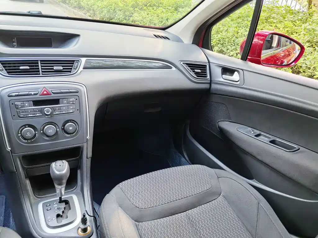 Peugeot 308 2014 1.6L AT