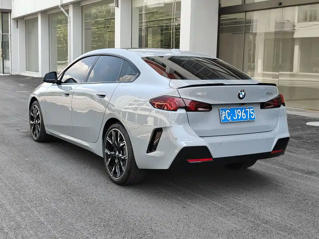 BMW 2 Series — миниатюра 18