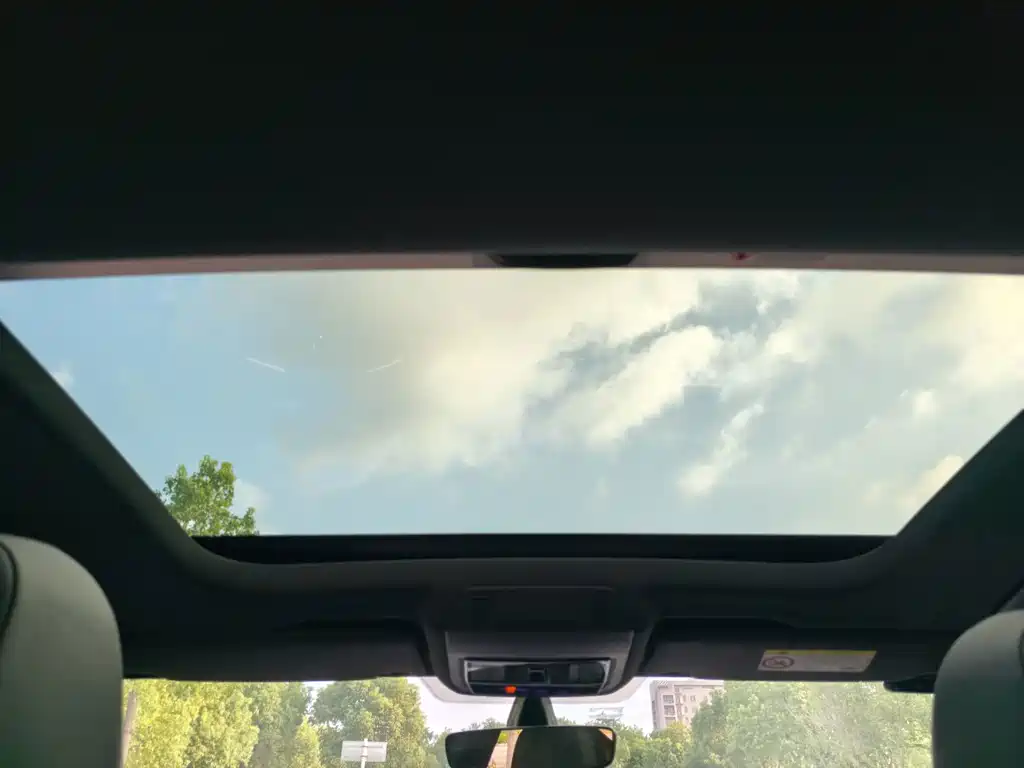Volkswagen Golf — миниатюра 15