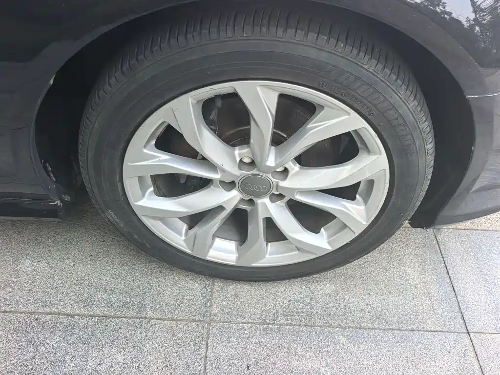 Audi A6L — миниатюра 12