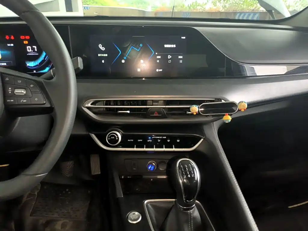 Changan Eado — миниатюра 13