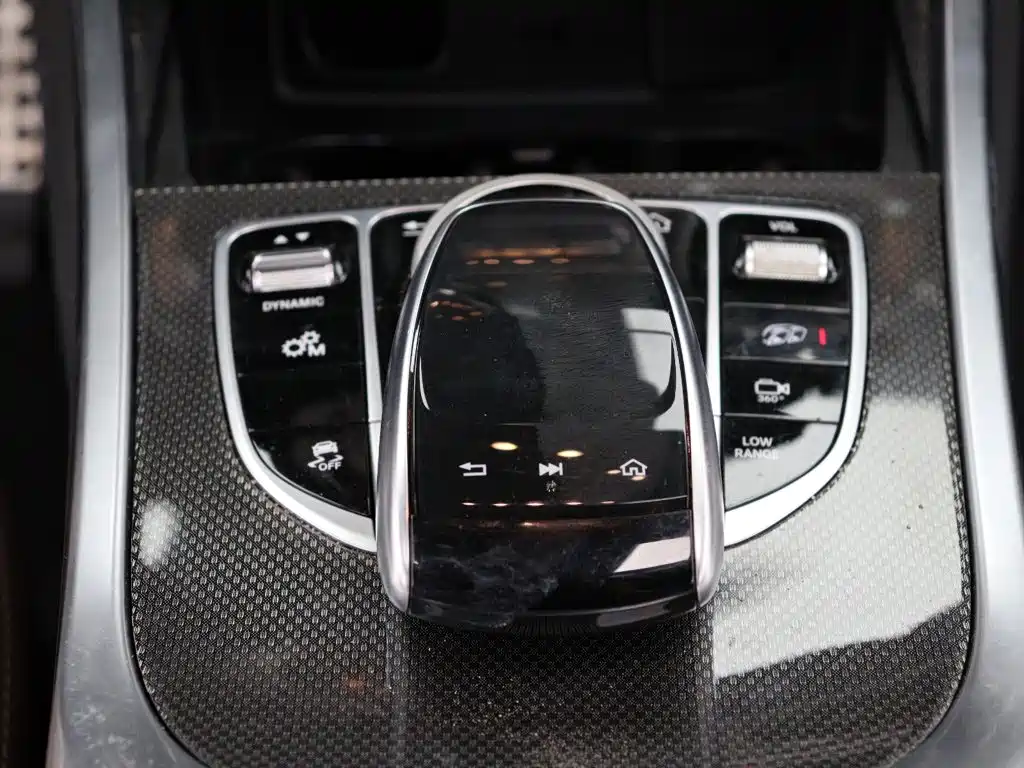 Mercedes-Benz G-Class — миниатюра 17