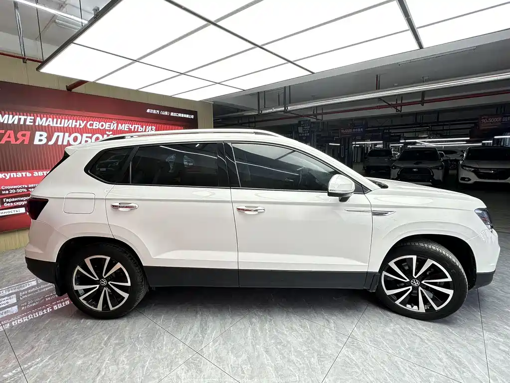 Volkswagen Tharu 2021 280TSI Luxury PLUS