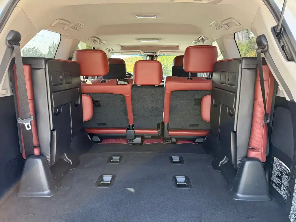 Lexus LX — миниатюра 19