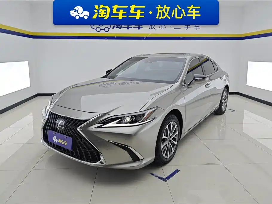 Купить Lexus ES