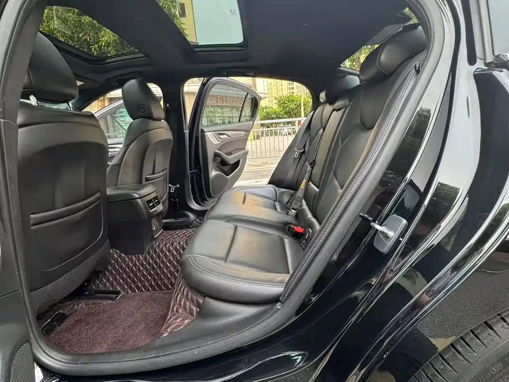 Cadillac CT5 — миниатюра 17