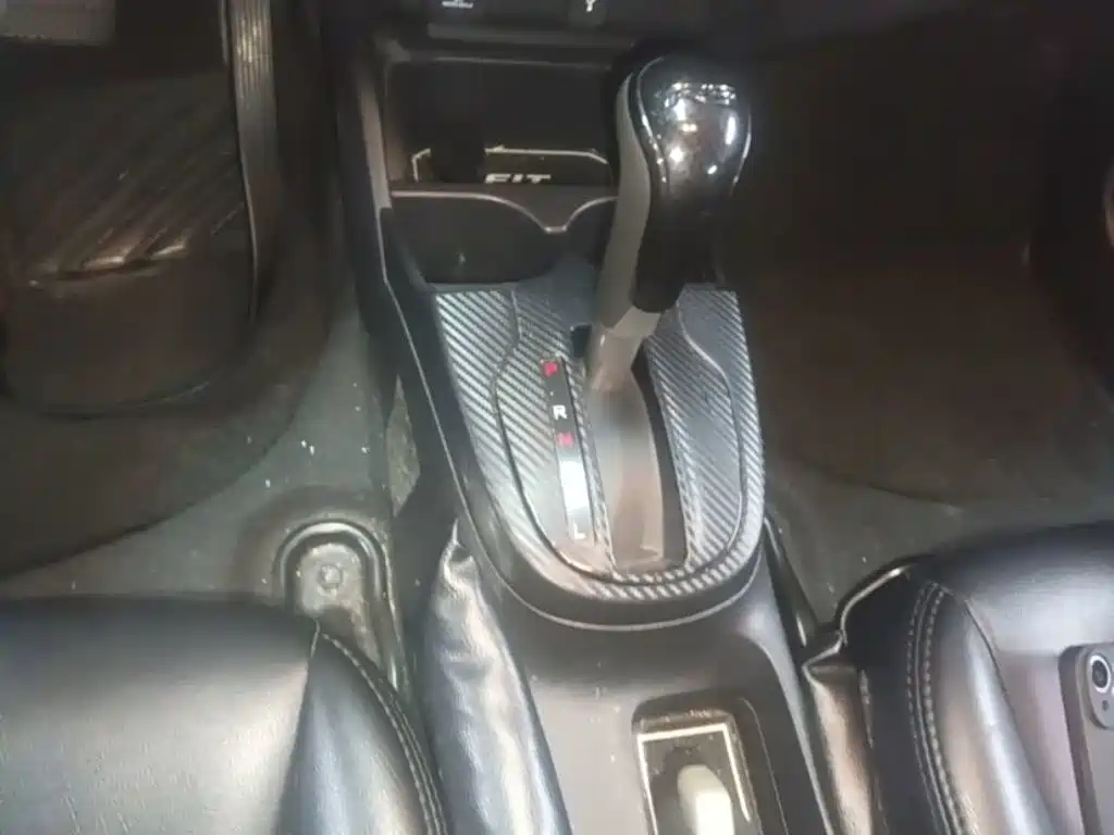 Honda Fit — миниатюра 14
