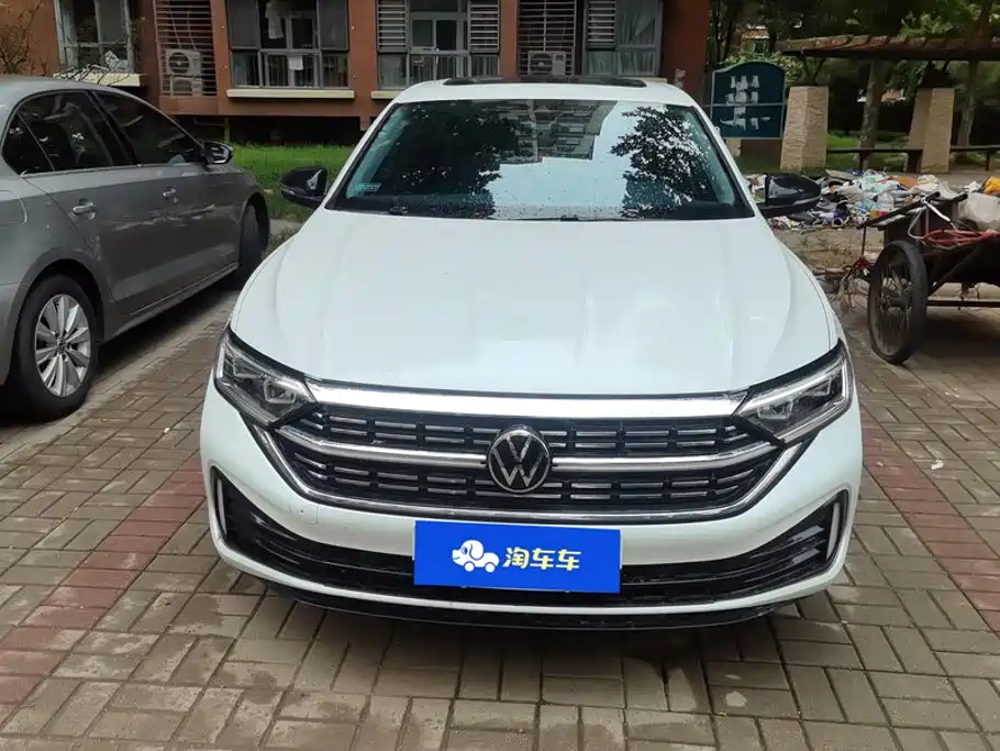 Volkswagen Sagitar — миниатюра 2