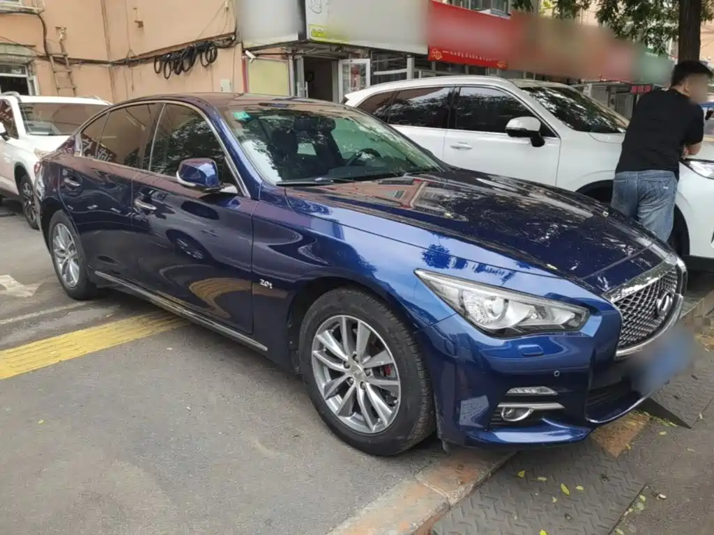 Infiniti Q50L 2016 2.0T Enjoy