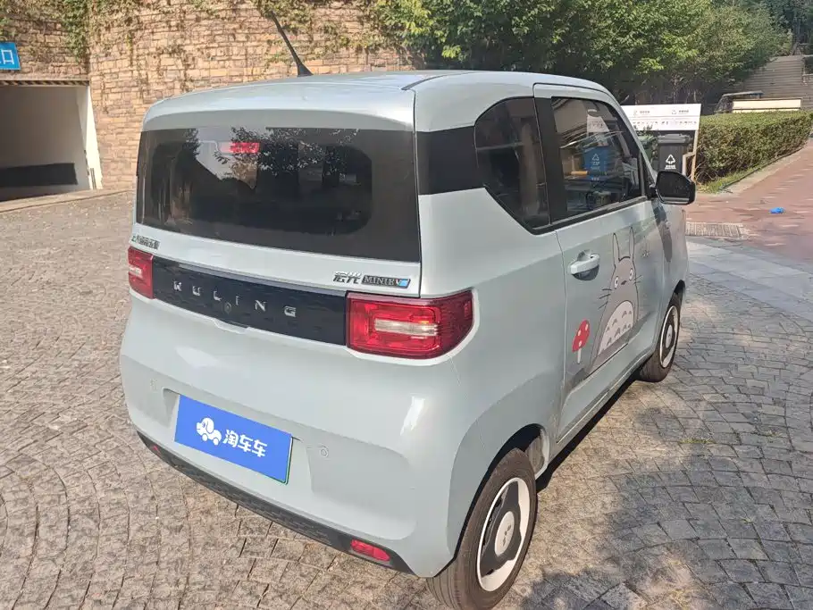 Wuling MINIEV — миниатюра 3