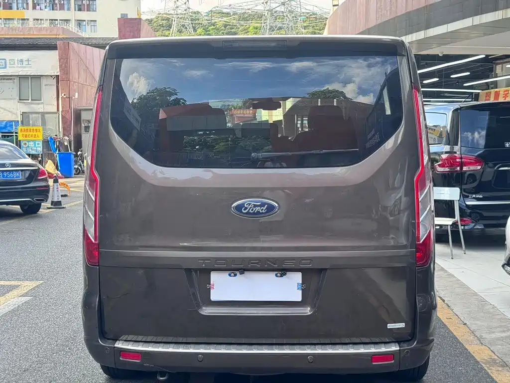 Ford Tourneo 2017 2.0T AT