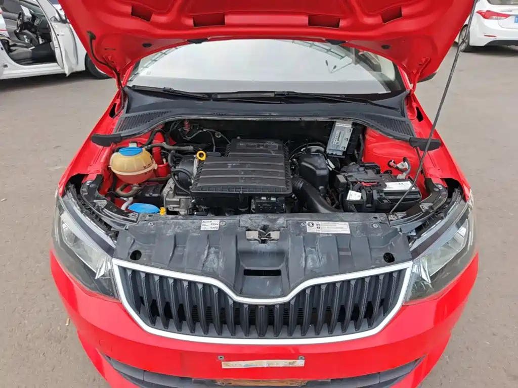 Skoda Fabia — миниатюра 20