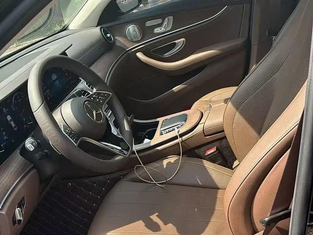 Mercedes-Benz E-Class E 2023 E 300 L Luxury
