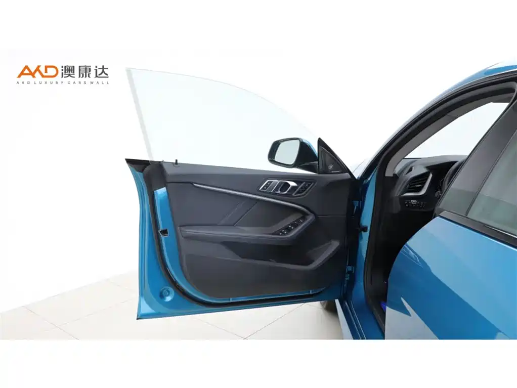 BMW 2 Series (Import) — миниатюра 10