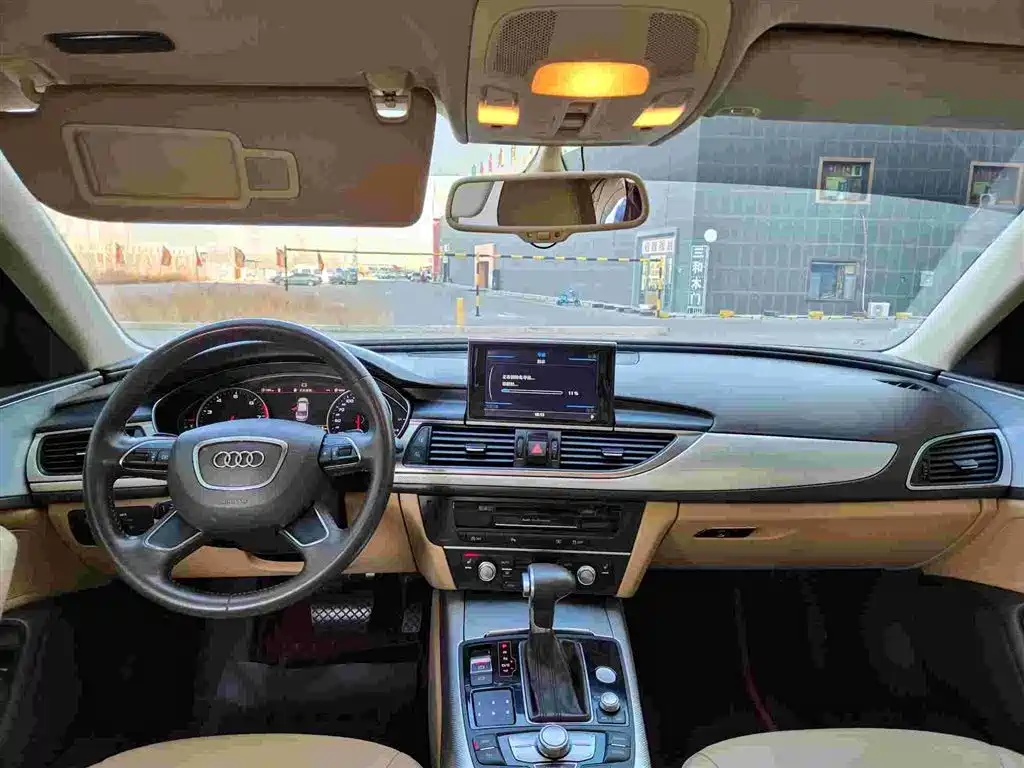 Audi A6L 2012 30 FSI Comfort