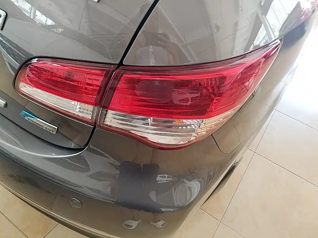 Nissan Sylphy — миниатюра 8