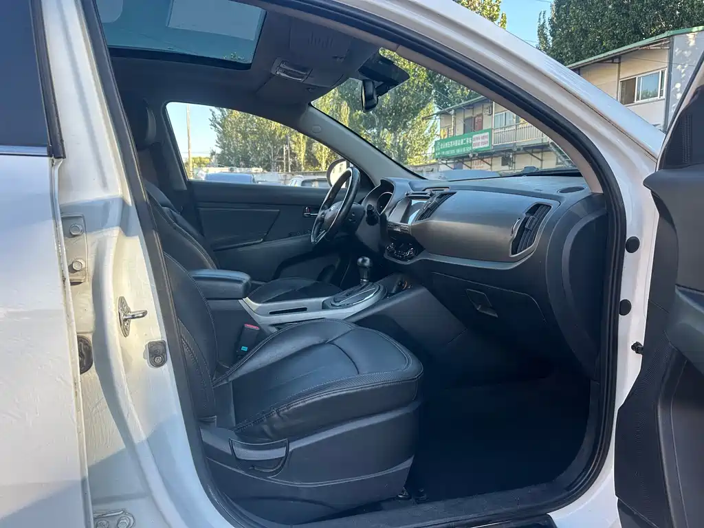 Kia Sportage — миниатюра 14