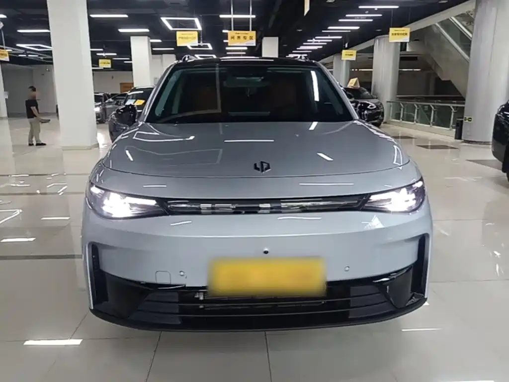 Leapmotor Leapmotor C16 — миниатюра 3