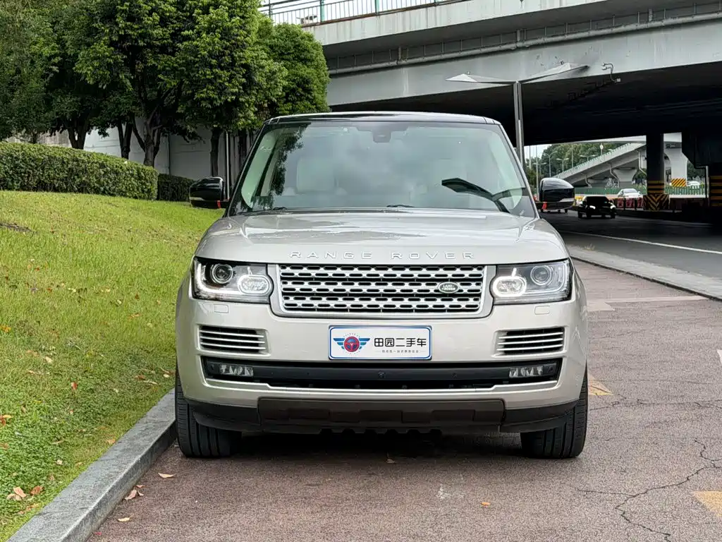 Land Rover Range Rover — миниатюра 2