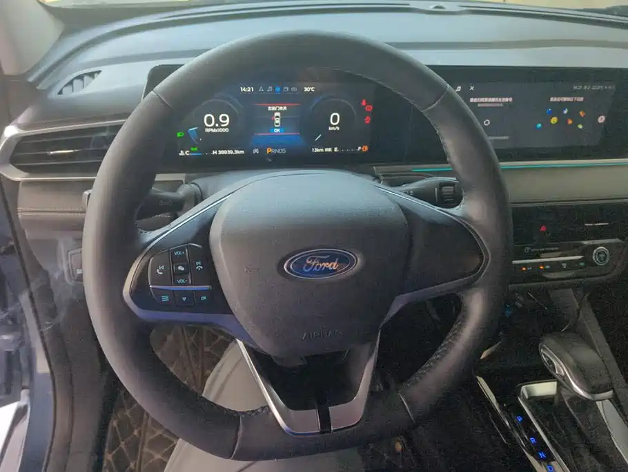 Ford Escort — миниатюра 15