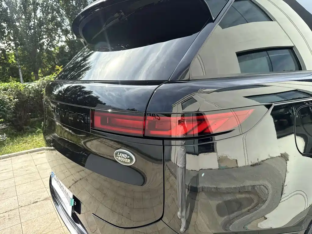 Land Rover Sport — миниатюра 7