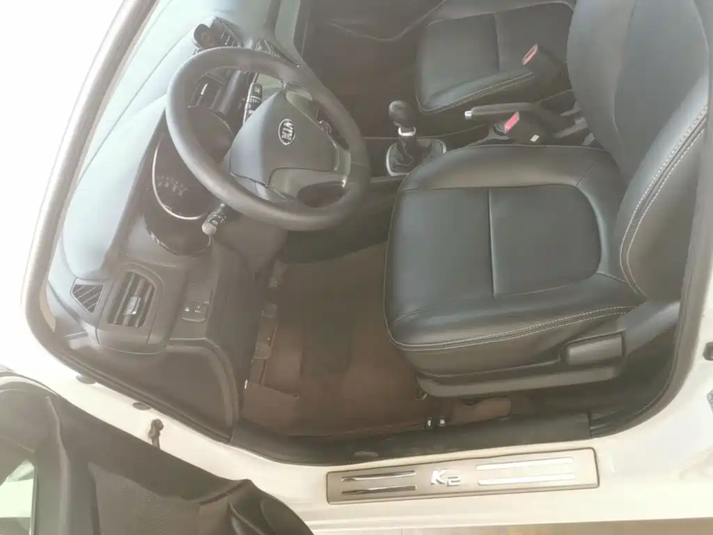 Kia K2 — миниатюра 15